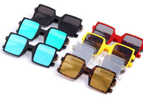 Unique Flat Coating Square Sunglasses